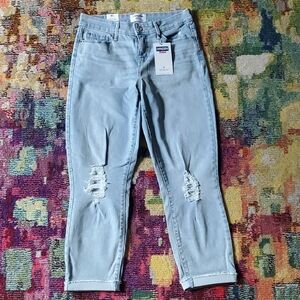 Denizen from Levi's Sky Blue Cropped Jeans